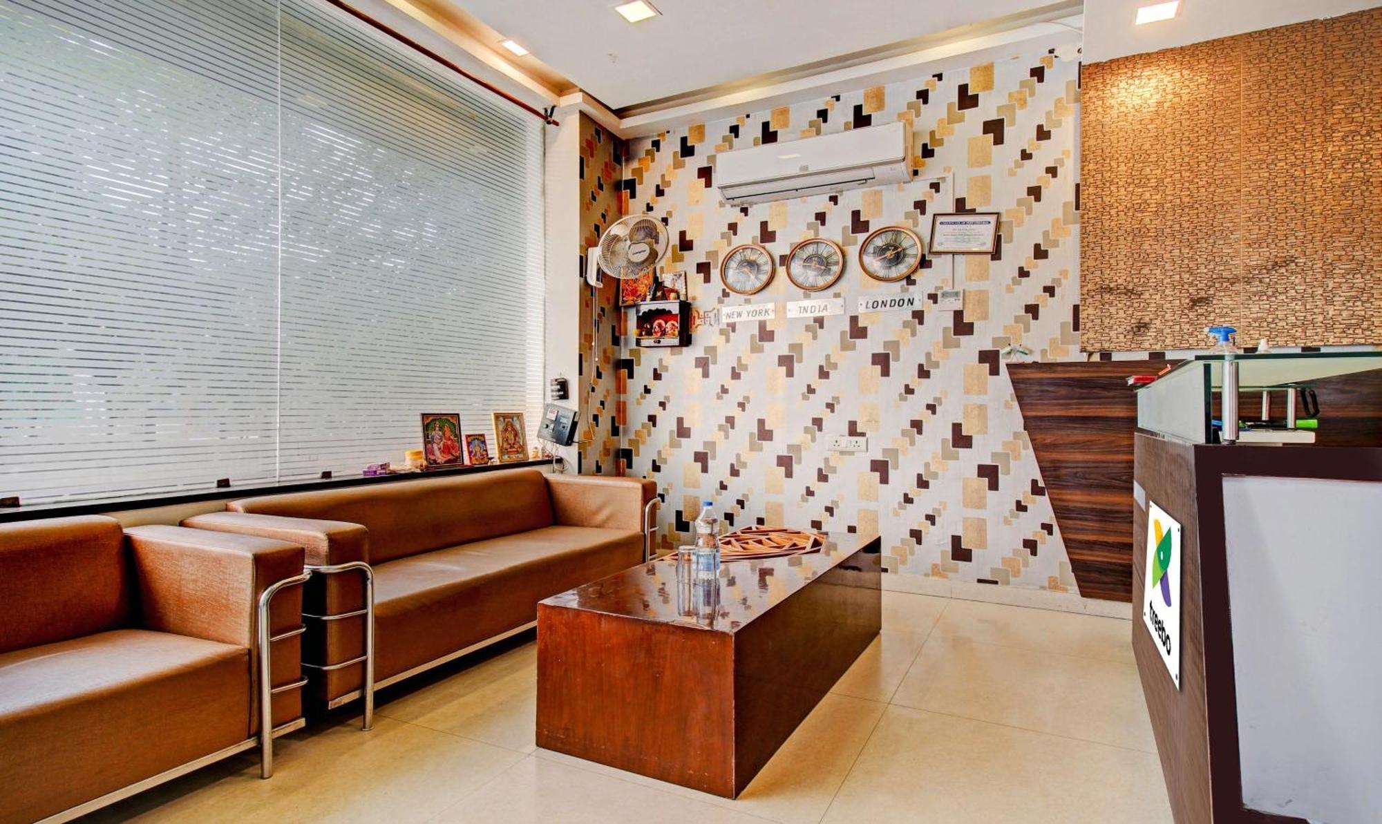 Treebo Silver Grand New Agreement Lucknow Eksteriør billede
